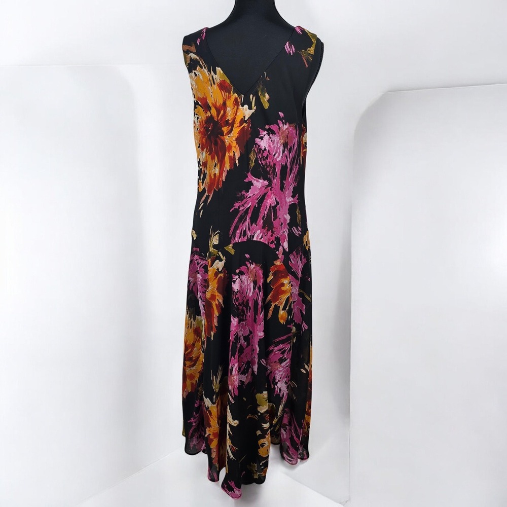 Signature by Robbie Bee Midi Dress Woman Size 14 Black Floral Print V Neck Lined - Picture 12 of 13